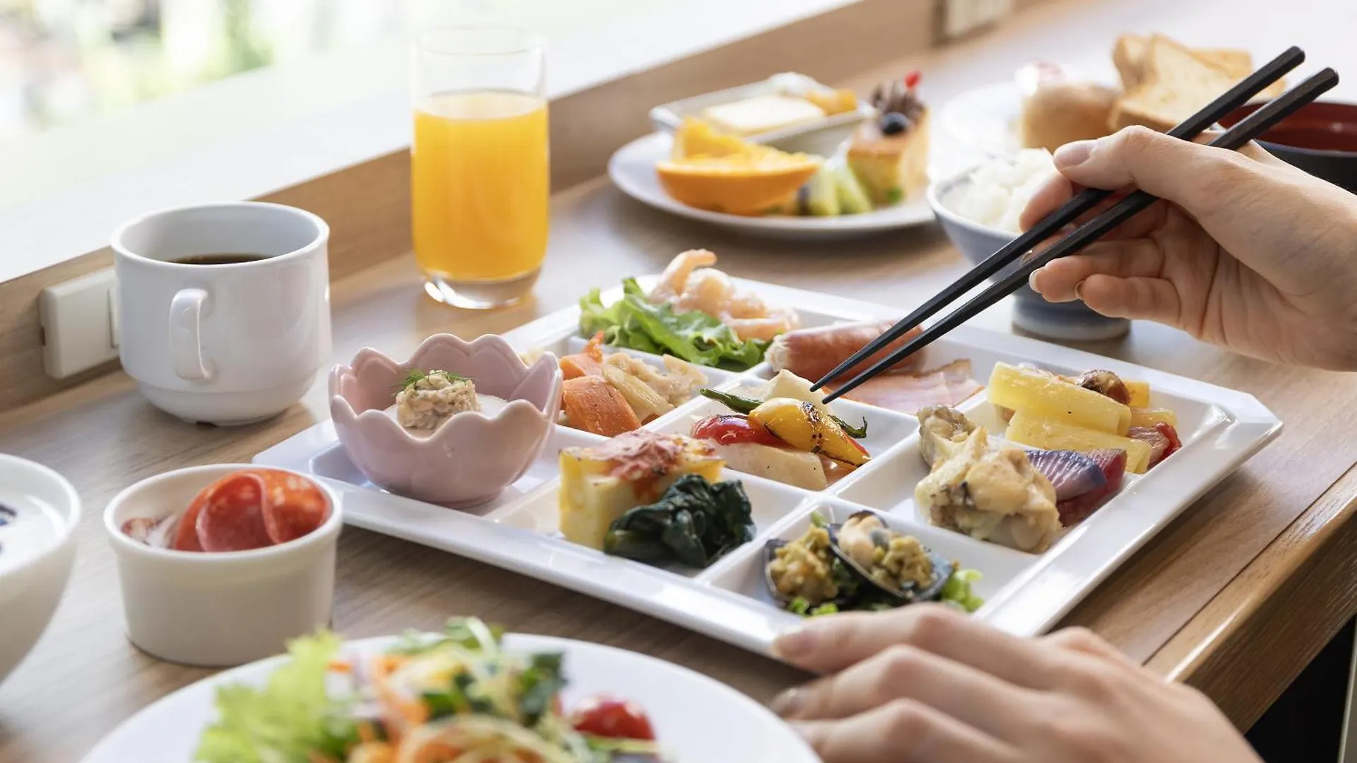 Hotel Gracery Ginza Tokyo 4*,  Japonya